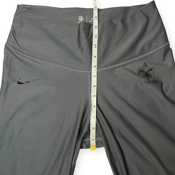 Nike NFL New Orleans Saints Football Black Dri-Fit Leggings Sz XL Activewear - Picture 12 of 14